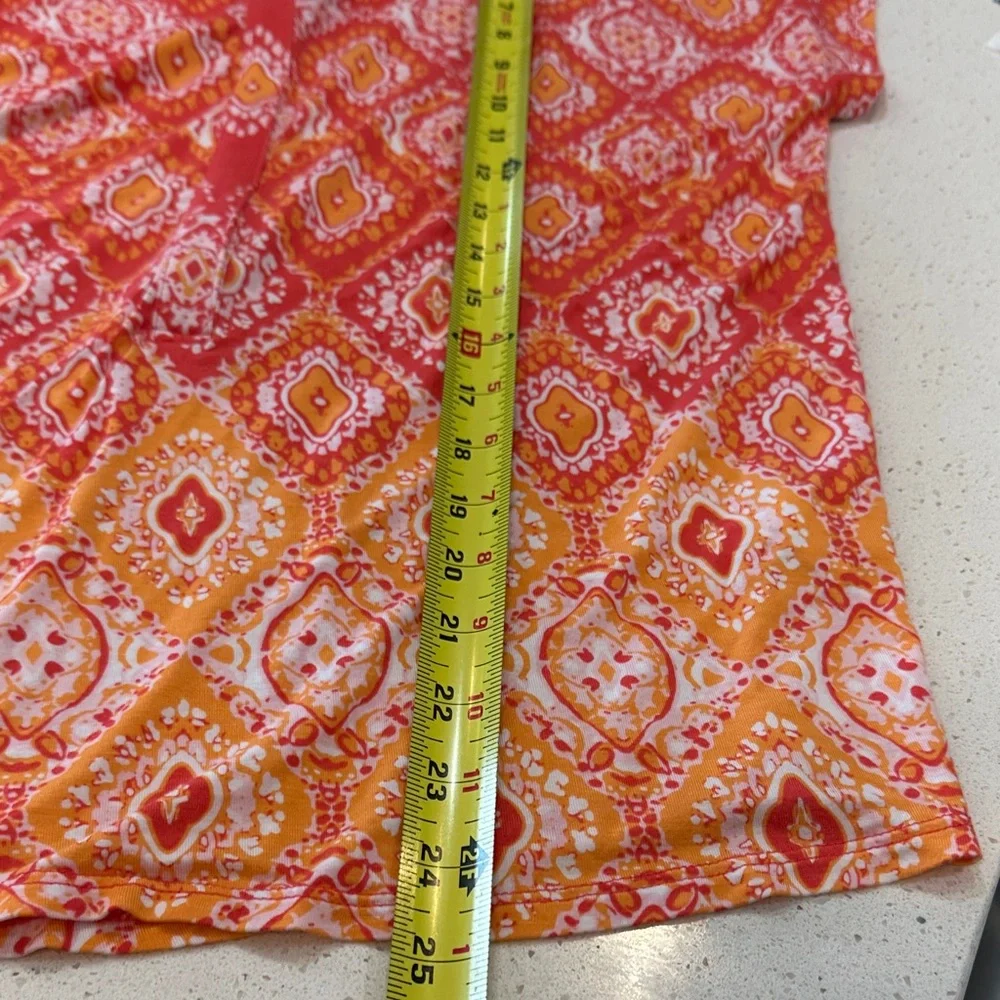 ⚠️Dana Buchman Red and Orange Patterned Blouse - Picture 6 of 8